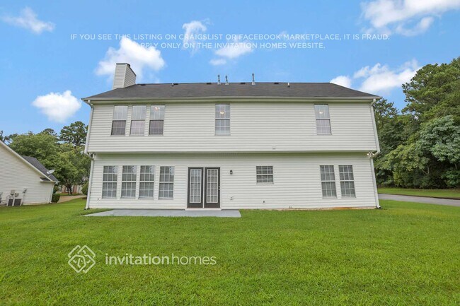 Building Photo - 5749 Cove Ln