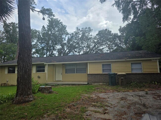 Primary Photo - 3144 SE 6th St
