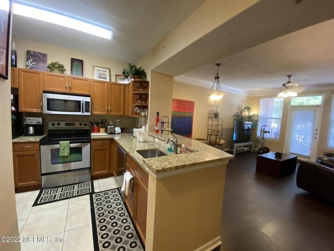 Building Photo - 10435 Mid Town Pkwy