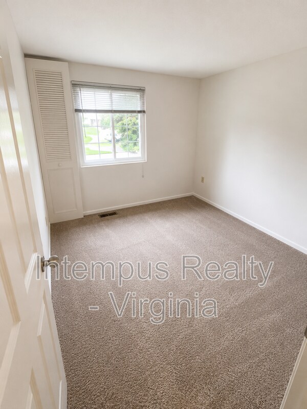 Building Photo - 4312 Rolling Stone Way