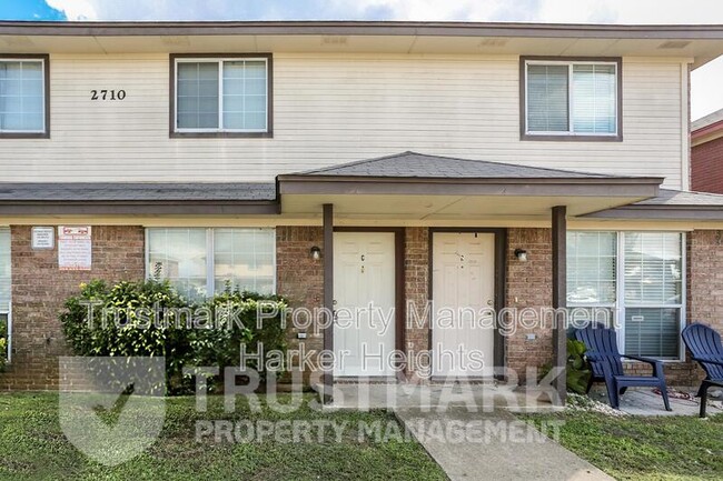 Building Photo - 2710 Vernice Loop