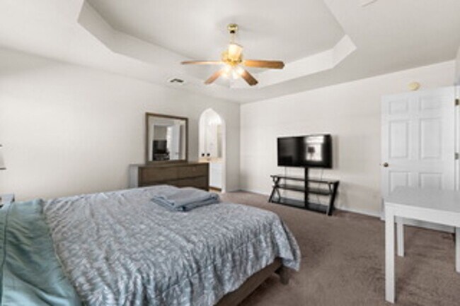 Building Photo - 4109 Maid Marian Cir