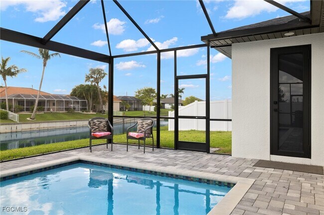 Building Photo - 1137 SW 18th Ct