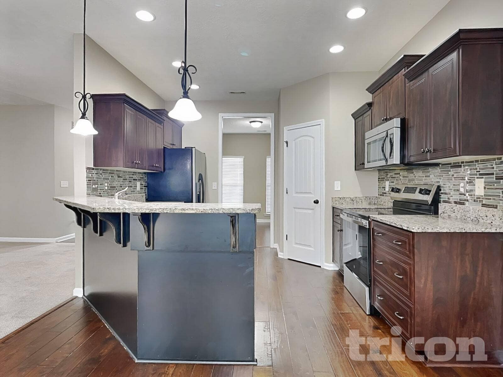 Building Photo - 513 Fox Haven Dr