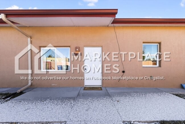 Building Photo - 1610 Jay St