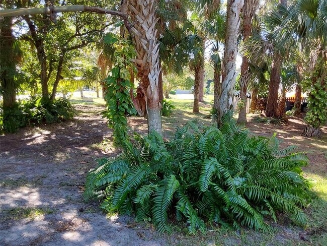 Building Photo - 722 Wentworth St