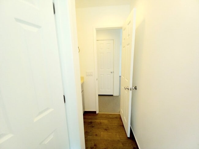 Building Photo - Fantastic Rental Opportunity in South Joshua Tree!