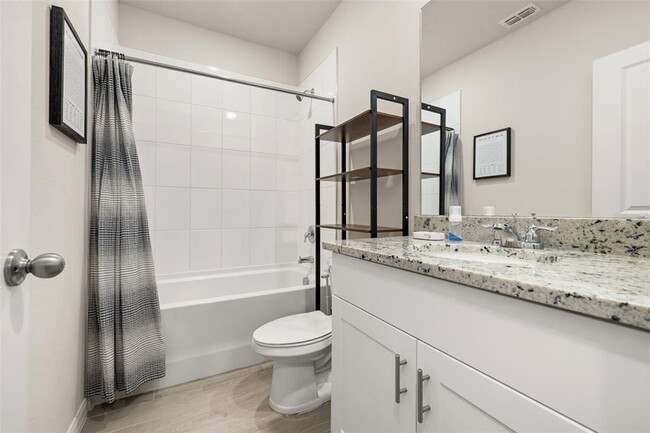 Building Photo - 2316 E Newsome Rd