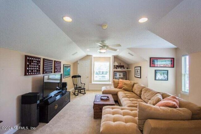 Building Photo - 110 Overlook Dr