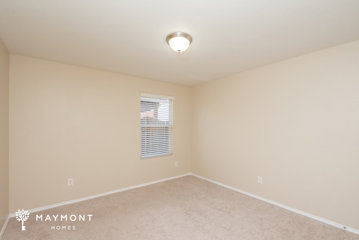 Building Photo - 10008 Calcite Dr