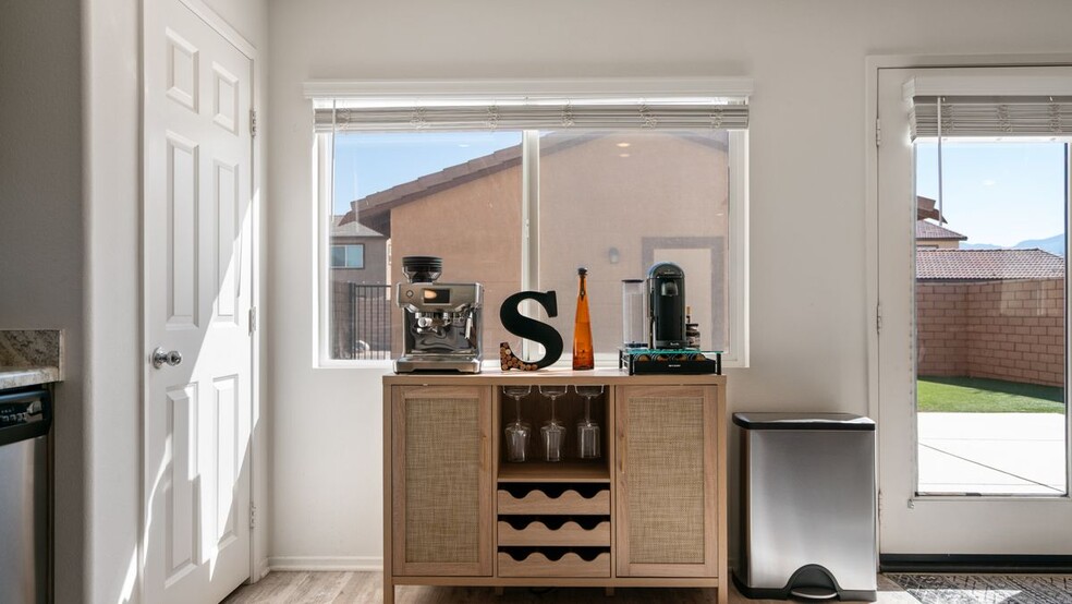 Building Photo - 67361 Rio Largo Rd