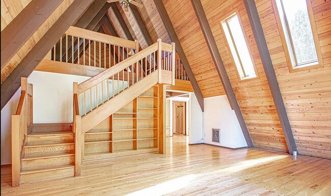 Building Photo - Charming A-Frame Retreat with Creekside Se...