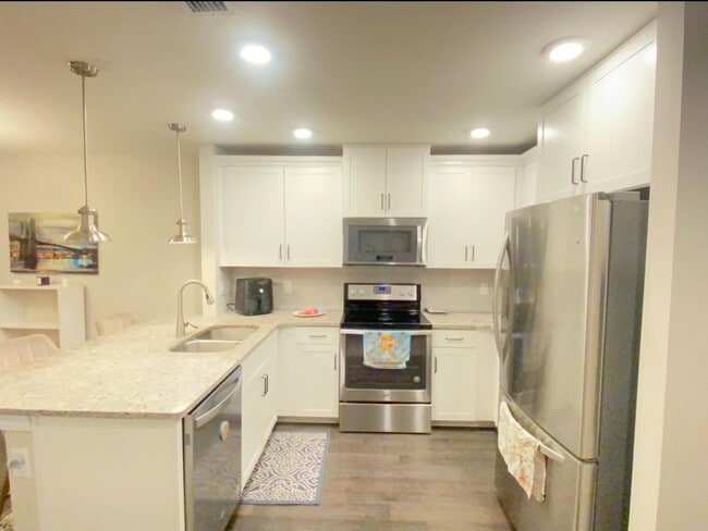 Building Photo - 1116 Lilly Valley Way