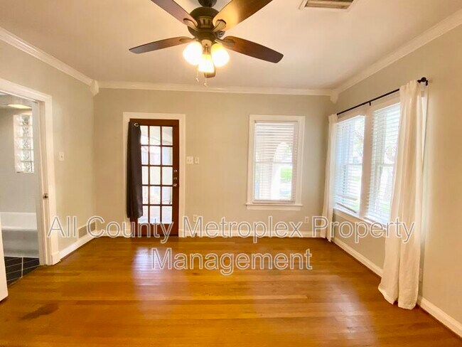 Building Photo - 5253 Monticello Ave