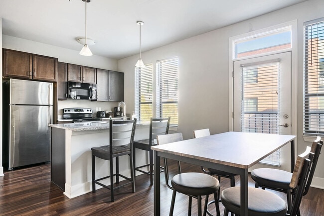 Building Photo - 235 S Delaware St