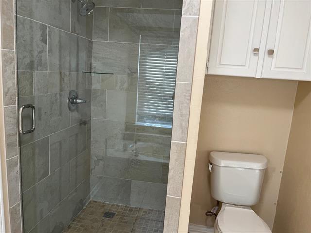 Building Photo - 6918 La Manga Dr