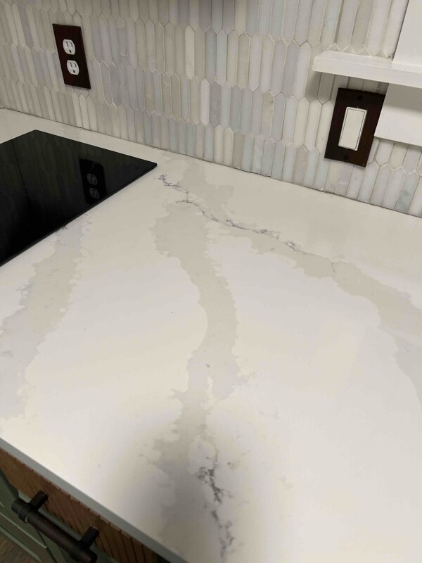 Building Photo - 1313 E Pineloch Ave