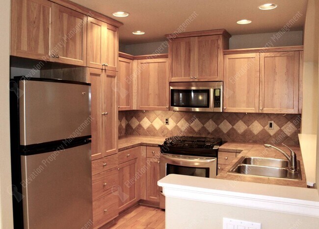 Building Photo - Cozy craftsman home in NW Bend
