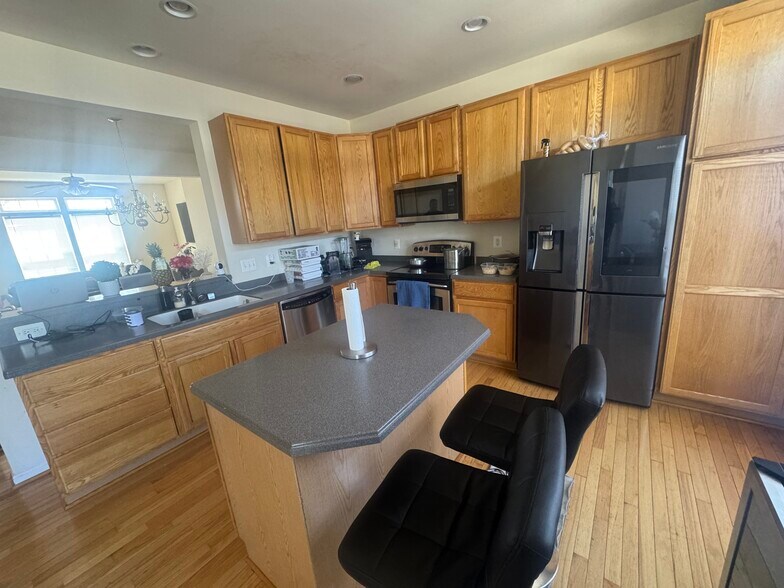 Building Photo - 2112 Lockwood Dr