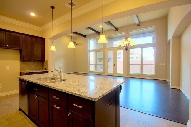 Building Photo - 63 Silent Cir Dr