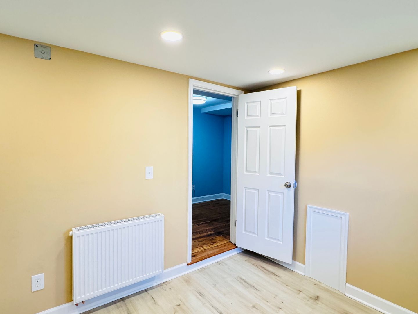 Building Photo - 816 Greenwood Cir