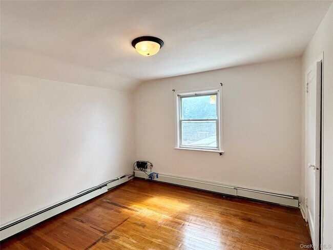 Building Photo - 115-07 220th St