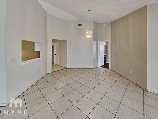 Building Photo - 11211 Sailbrooke Dr