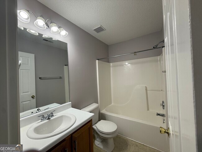 Building Photo - 3690 Brookwood Blvd