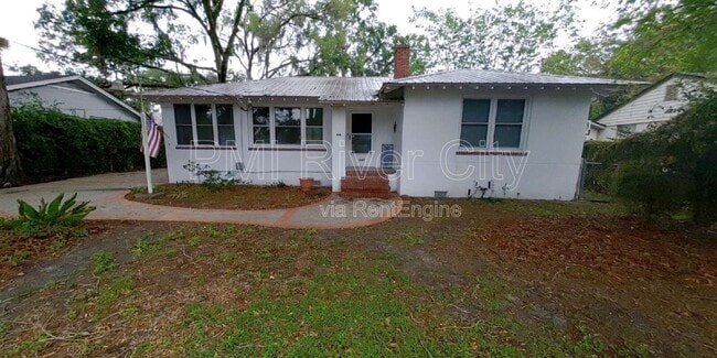 Building Photo - 1543 Peachtree Cir N