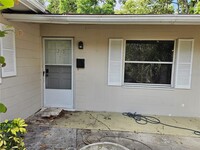 Building Photo - 1215 Lake Highland Dr