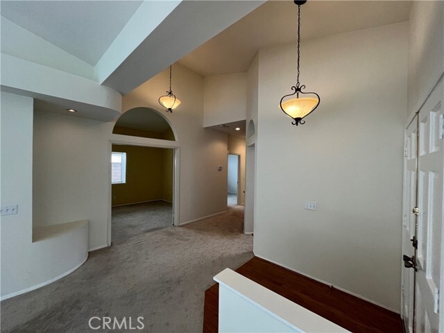 Building Photo - 634 Twin Peaks Ave