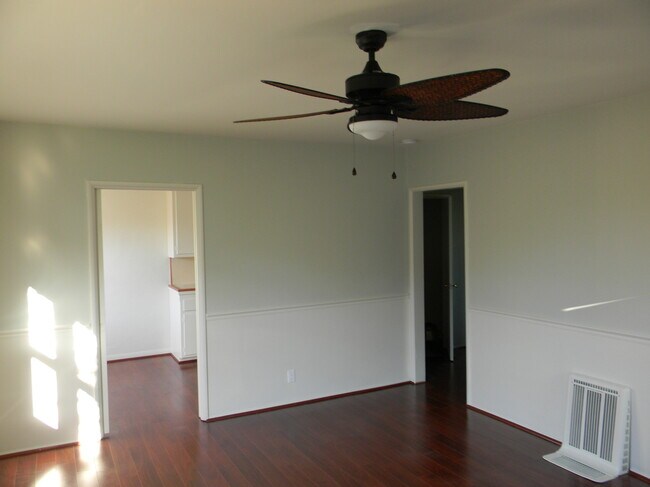 Building Photo - 26025 Cypress St