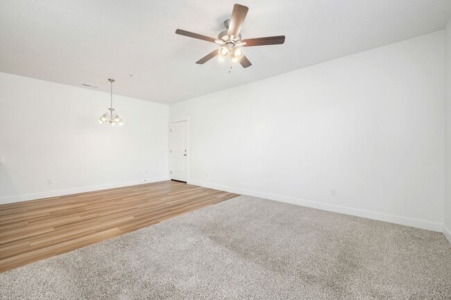 Building Photo - Modern Herriman Condo with Stylish Living & Community Amenities!