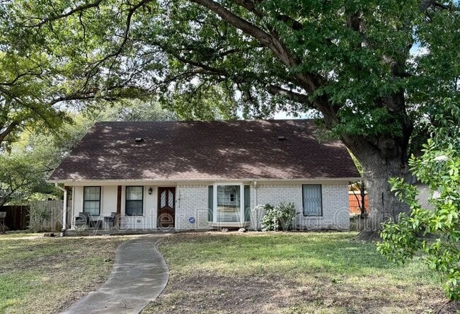 Primary Photo - 13411 Charcoal Ln