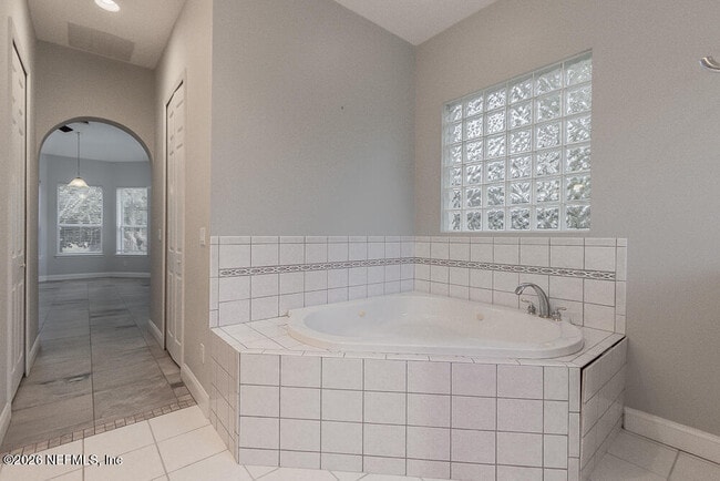 Building Photo - 5466 River Trail Rd N