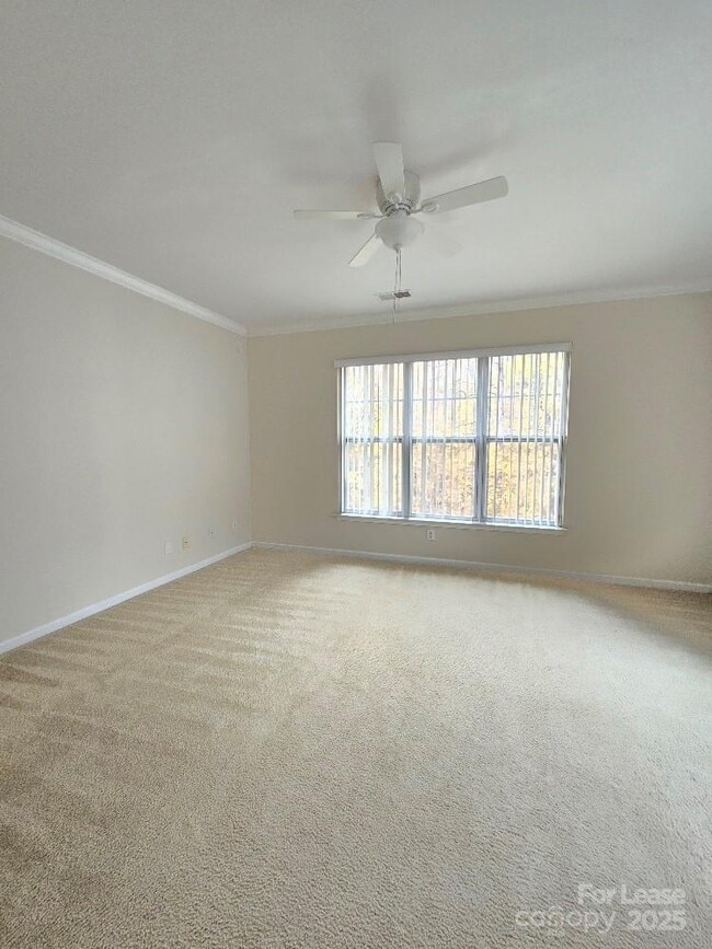 Building Photo - 15224 Coventry Ct Ln