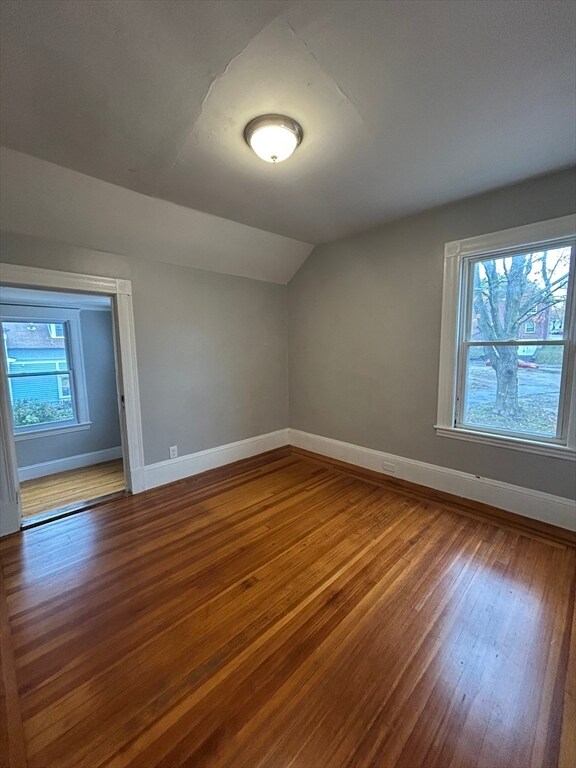 Building Photo - 2 Grout Ct