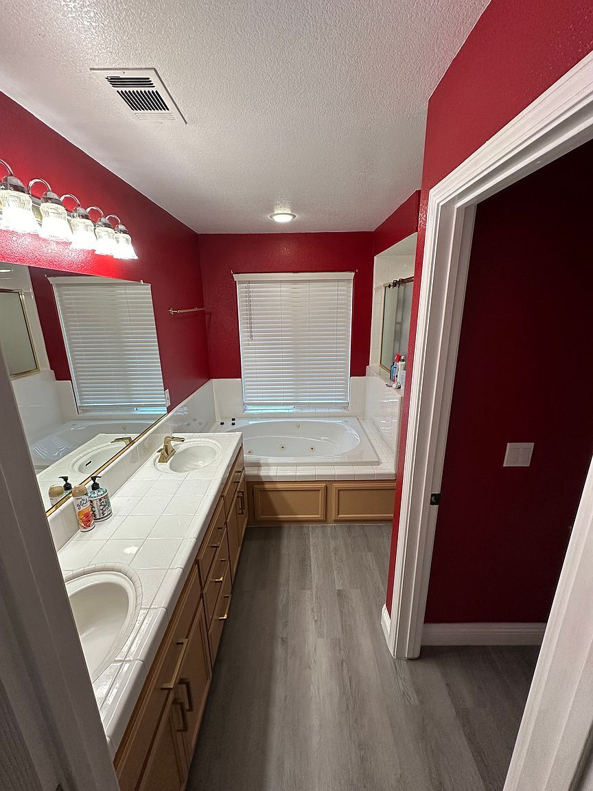 Building Photo - 749 Nighthawk Ct