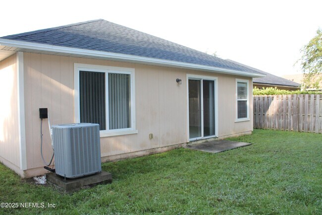 Building Photo - 950 Wynfield Cir