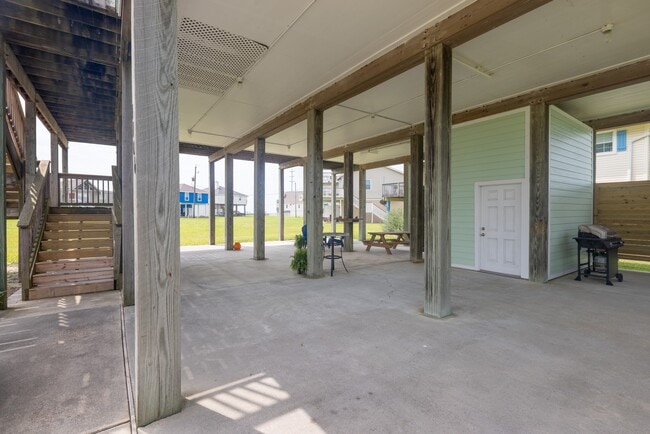 Building Photo - 4106 Temprano Dr