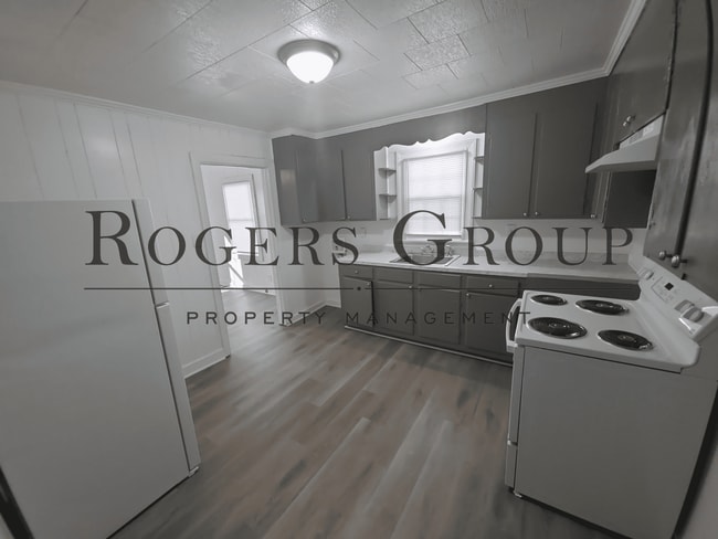 Building Photo - 980 Burr St