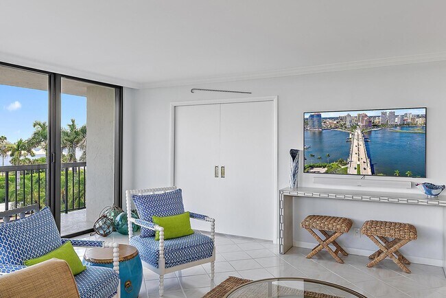 Building Photo - 3390 S Ocean Blvd