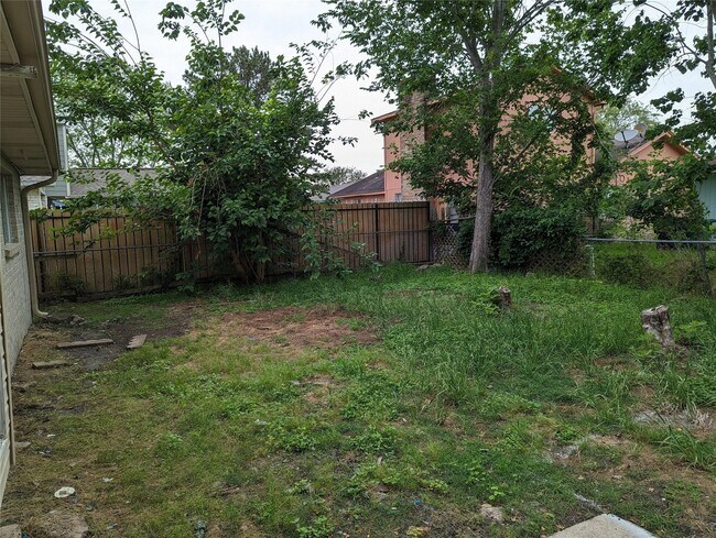 Building Photo - 5150 Prairie Ridge Rd