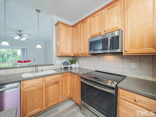 Building Photo - 5128 Green Knight Ct