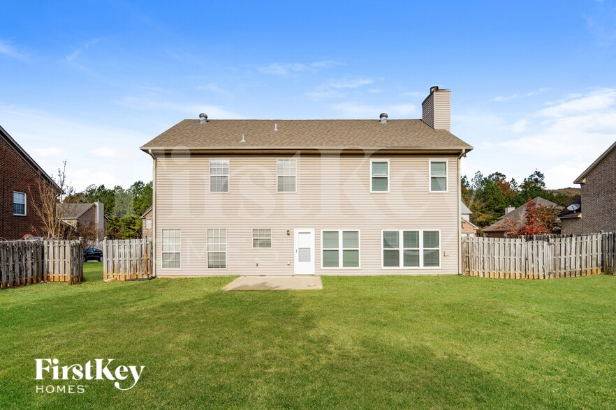 Building Photo - 531 Forest Lakes Dr