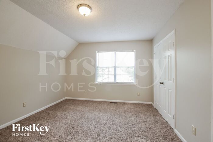 Building Photo - 7500 Barn Stone Dr
