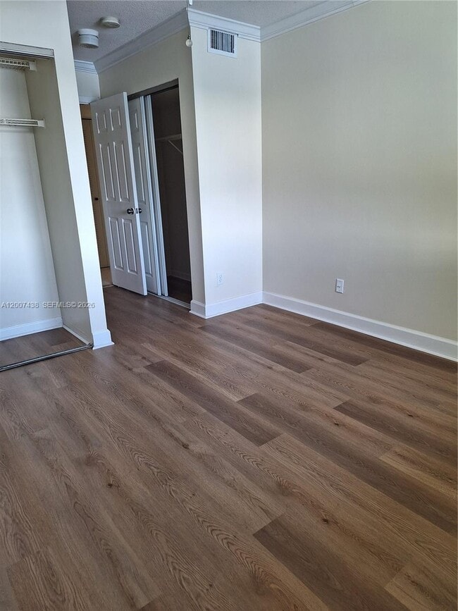 Building Photo - 704 NW 92nd Ave