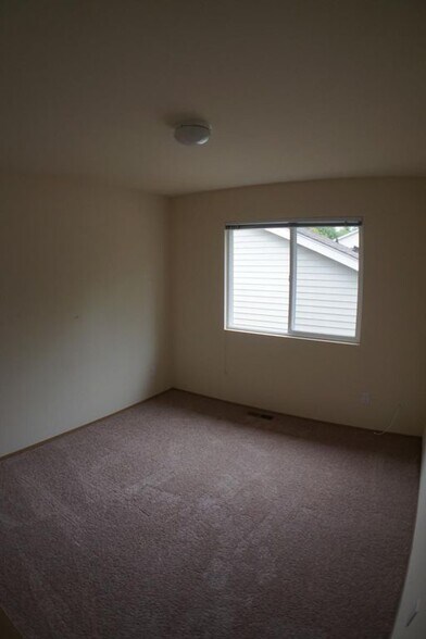 Building Photo - 2964 Sprague St