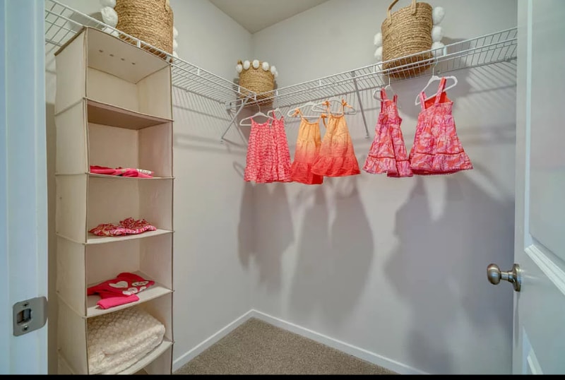 Building Photo - 888 N 18th Ave