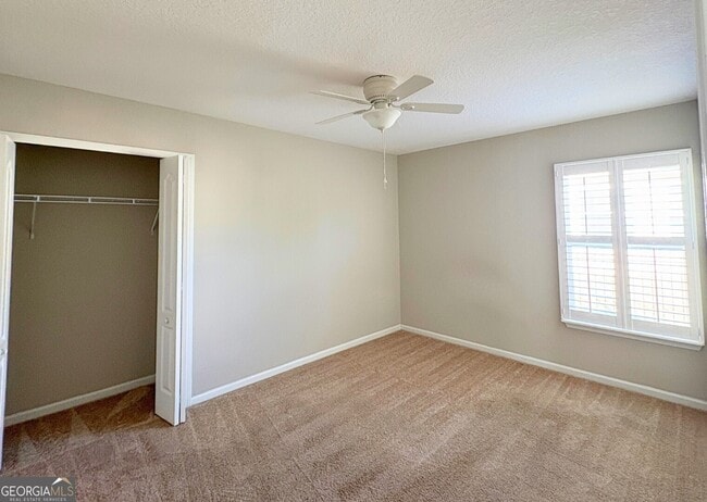 Building Photo - 312 Chinquapin Dr